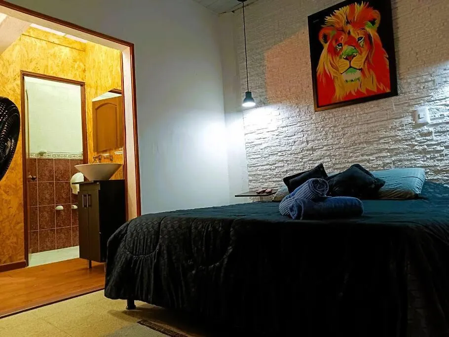 Alojamiento Guadalupe 103 Medellín